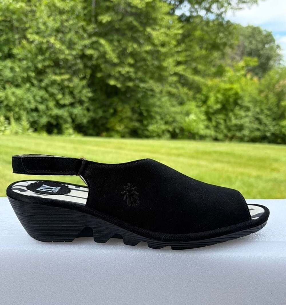 New Fly London Palp Cupido Black Leather Peep Toe Wedge Sandals Sz 39/US 8-8.5